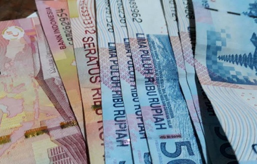 Memilih Tempat Pinjam Uang